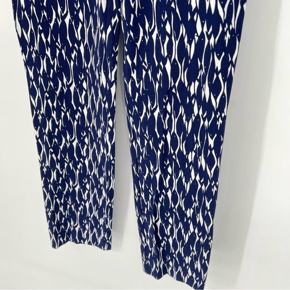 Lilly Pulitzer Navy Capri New School Fish Print Pants - Picture 3 of 14